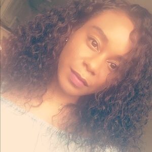 Meet your Posher, Carissa